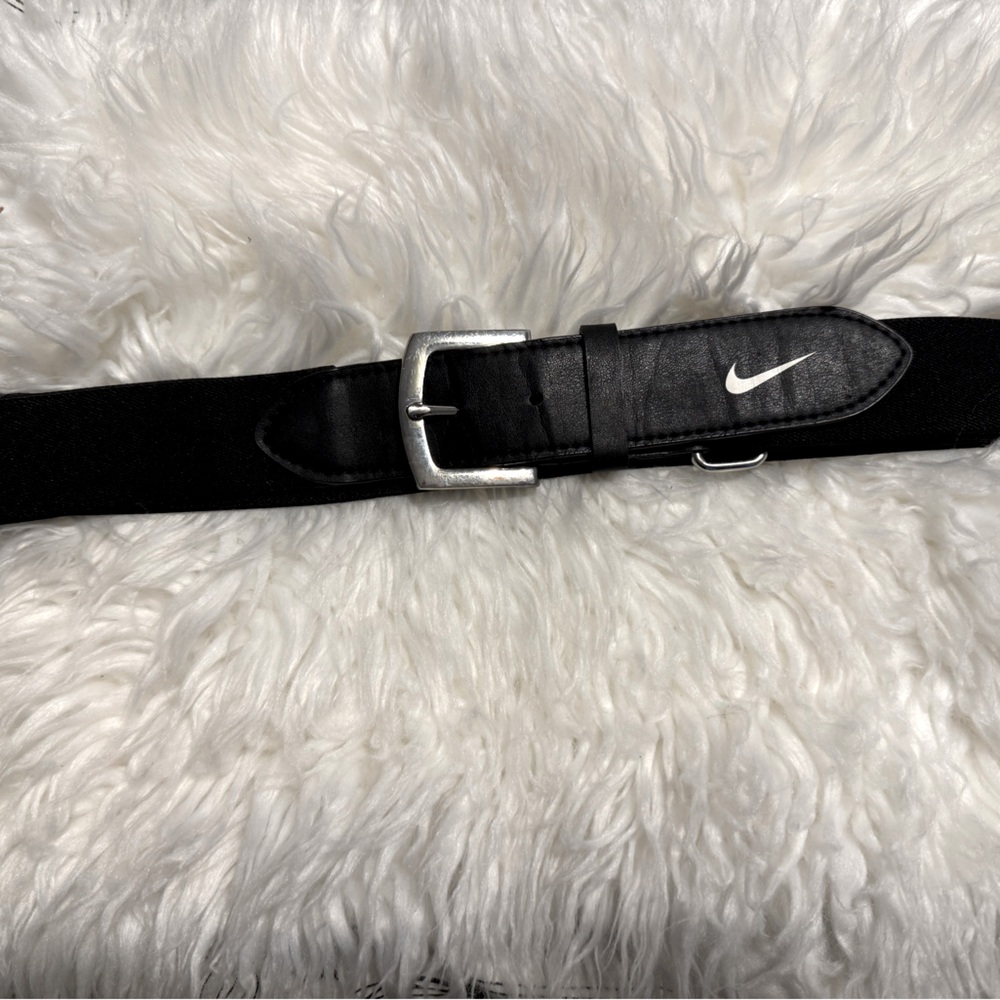 Nike adjustable baseball belt